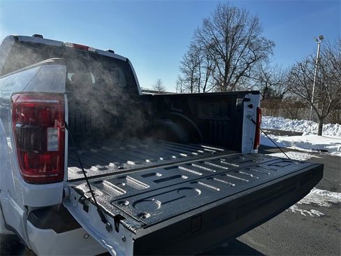 Used 2022 Ford F150 XLT w/ Equipment Group 302A High image 46