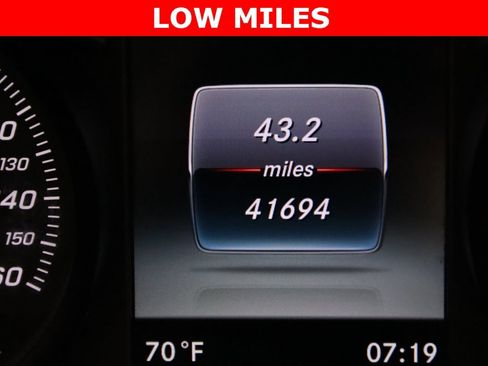 Used 2017 Mercedes-Benz C 300 4MATIC Cabriolet image 17