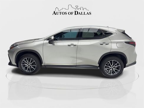 Used 2025 Lexus NX 250 FWD w/ Towing Package (2000 Lbs) image 6