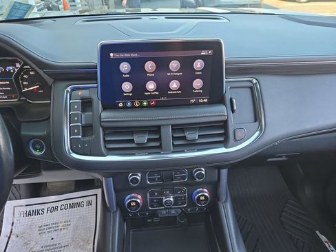 Used 2021 GMC Yukon SLT w/ SLT Premium Package image 15