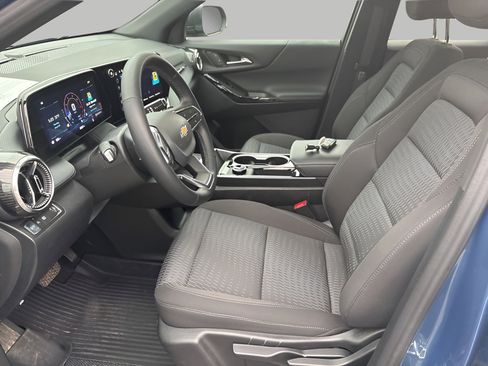 Used 2026 Chevrolet Equinox LT image 17