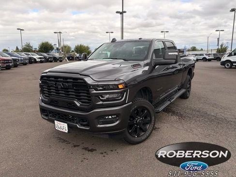 Used 2026 RAM 2500 Big Horn AWD/4WD image 1