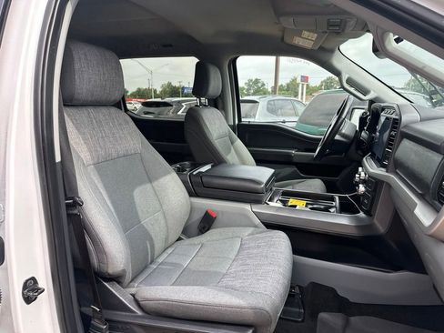 Used 2022 Ford F150 XLT w/ Equipment Group 302A High AWD/4WD image 19
