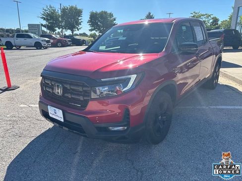 Used 2025 Honda Ridgeline Black Edition image 11