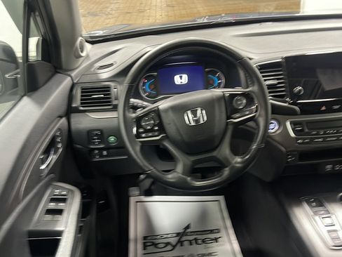 Used 2022 Honda Pilot EX-L image 3