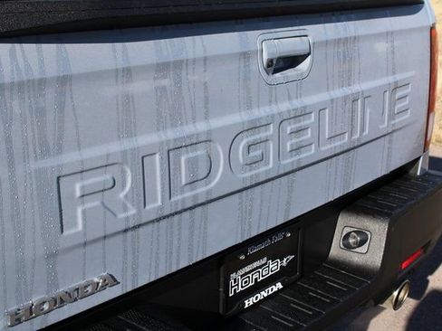 Certified 2024 Honda Ridgeline RTL image 11