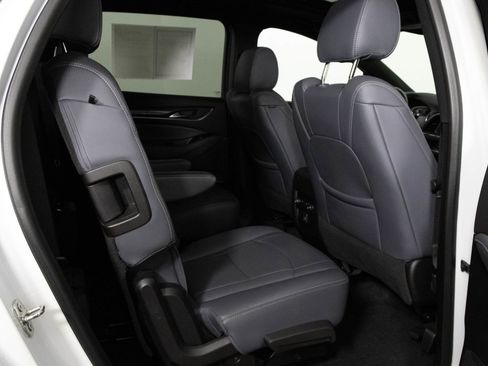 Certified 2023 Buick Enclave Essence w/ Experience Buick Package image 38