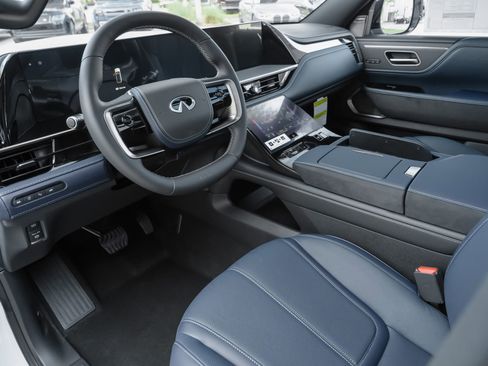 New 2026 INFINITI QX80 4WD w/ Sport Exterior Package image 5