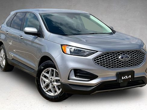 Used 2024 Ford Edge SEL image 21