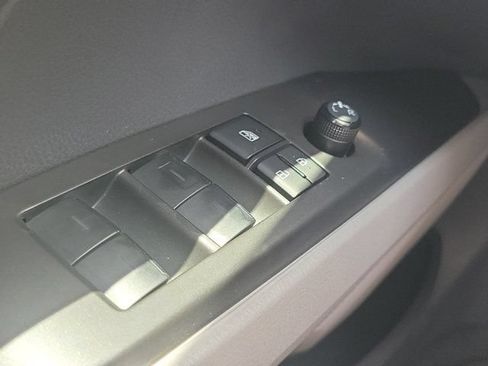 Used 2023 Toyota Camry LE w/ Convenience Package FWD image 31