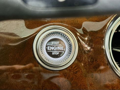 Used 2019 Mercedes-Benz E 300 w/ Convenience Package image 20