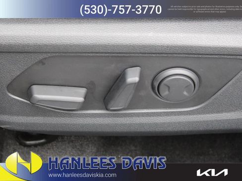 New 2026 Kia Sportage SX image 14