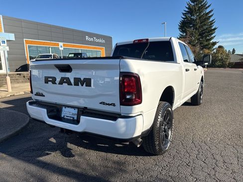 Used 2025 RAM 2500 Big Horn image 8