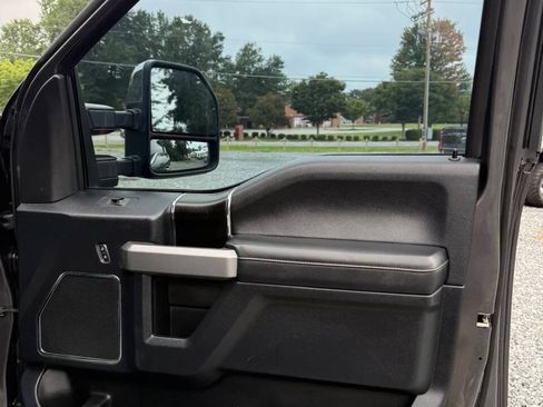 Used 2018 Ford F250 Platinum w/ Platinum Ultimate Package AWD/4WD image 28
