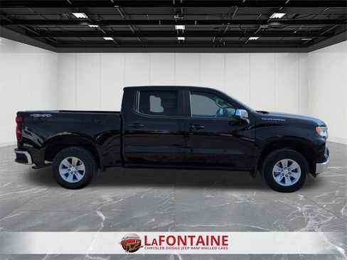 Used 2025 Chevrolet Silverado 1500 LT image 6