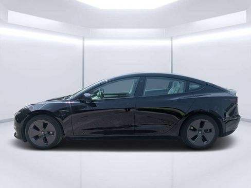 Used 2022 Tesla Model 3 RWD image 6