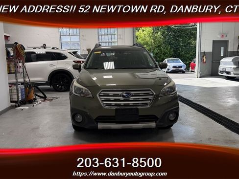 Used 2017 Subaru Outback 3.6R Limited AWD/4WD image 8