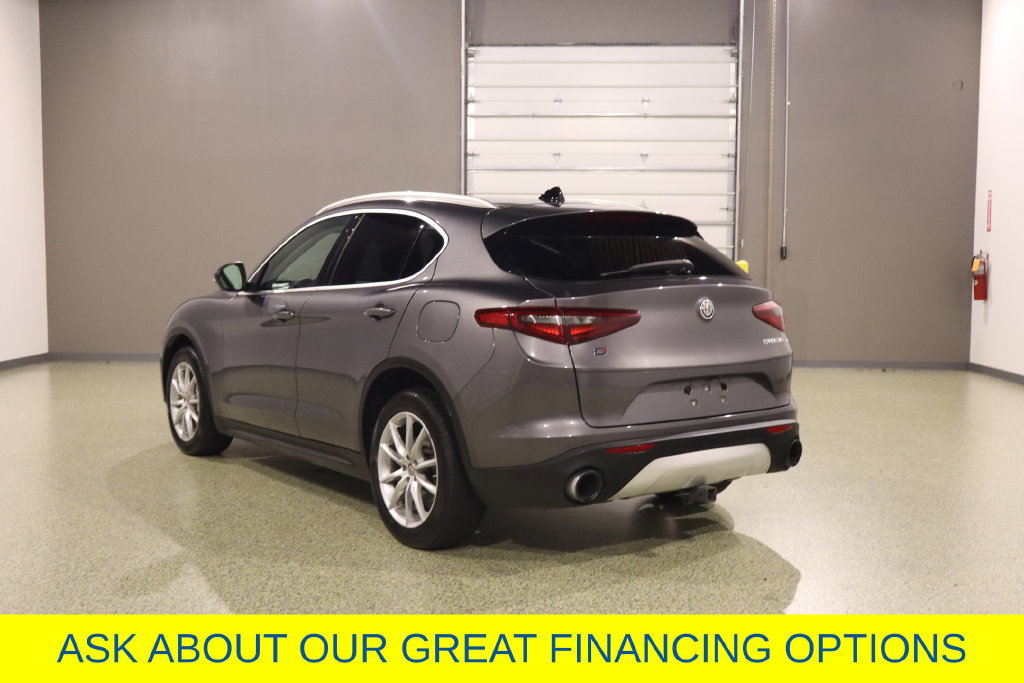 Used 2019 Alfa Romeo Stelvio Ti Lusso w/ Quick Order Package 22X Lusso AWD/4WD image 7