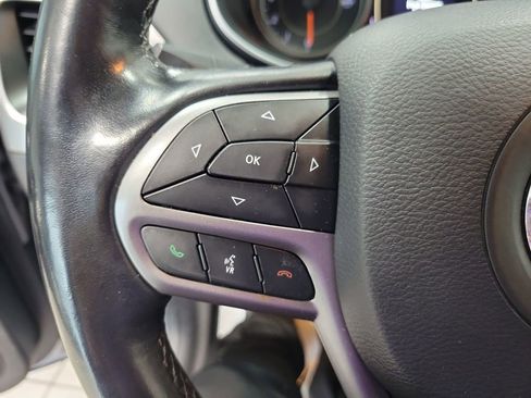 Used 2021 Jeep Cherokee Latitude Lux image 40