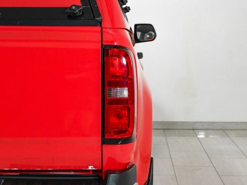 Used 2019 Chevrolet Colorado W/T image 44