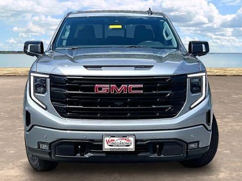 Used 2026 GMC Sierra 1500 Elevation w/ Elevation Premium Package AWD/4WD image 2