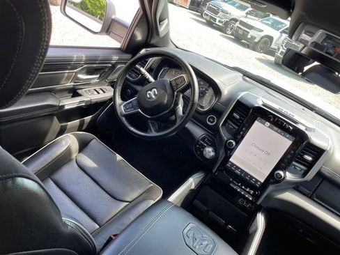Used 2023 RAM 1500 Laramie AWD/4WD image 22