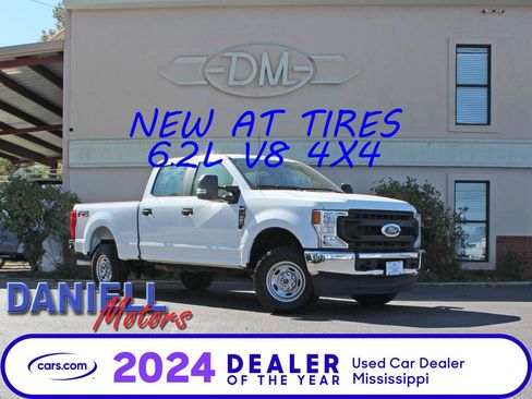Used 2022 Ford F250 XL w/ Power Equipment Group image 1