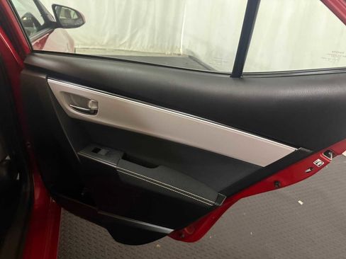 Used 2018 Toyota Corolla LE image 26