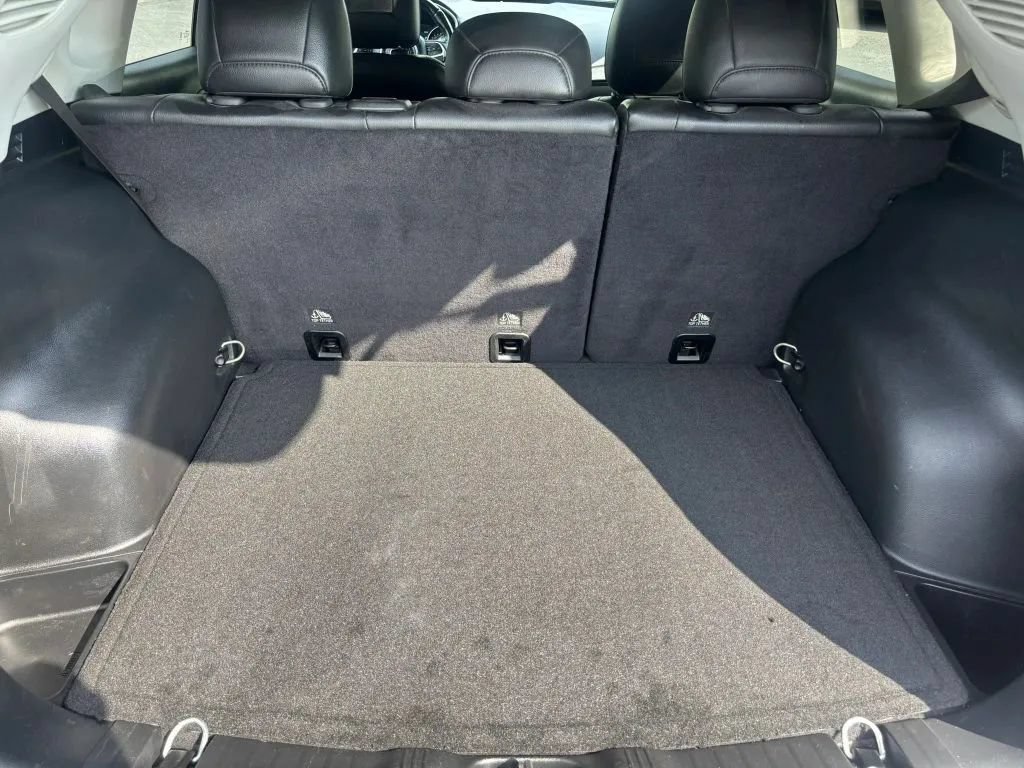 Used 2018 Jeep Compass Limited AWD/4WD image 14