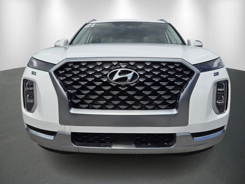 Used 2021 Hyundai Palisade Calligraphy image 2