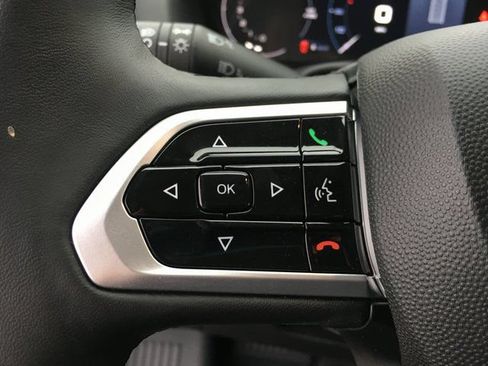 Used 2024 RAM ProMaster 3500 w/ Leather Interior Group FWD image 10