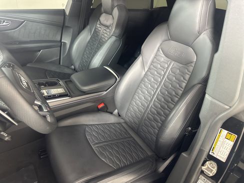 Used 2023 Audi RS Q8 image 11