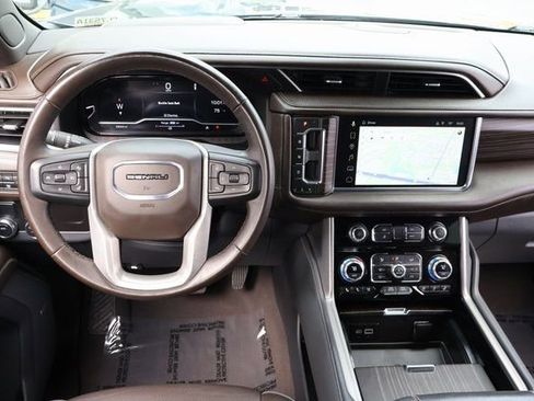 Certified 2023 GMC Yukon XL Denali image 16