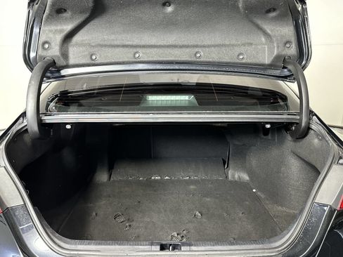 Used 2021 Toyota Camry SE FWD image 25