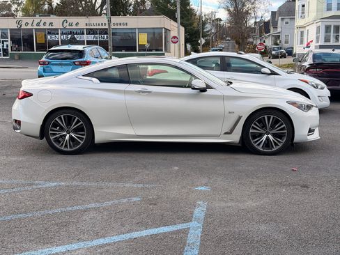 Used 2020 INFINITI Q60 3.0t Luxe w/ Cargo Package image 4