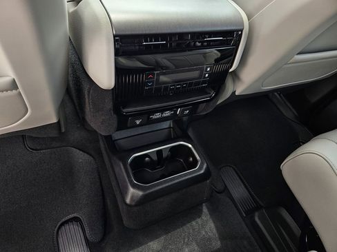 New 2026 Jeep Grand Wagoneer L 4WD image 14