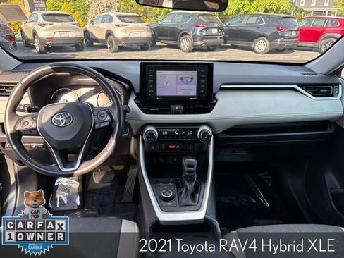 Used 2021 Toyota RAV4 XLE w/ Convenience Package AWD/4WD image 15