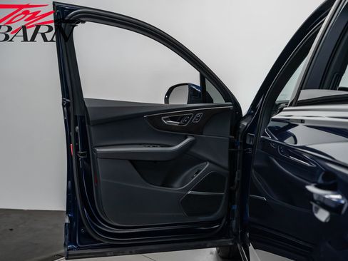 Used 2023 Audi Q7 2.0T Premium Plus w/ Premium Plus Package image 21