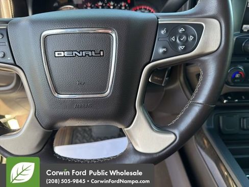 Used 2014 GMC Sierra 1500 Denali w/ Driver Alert Package AWD/4WD image 17