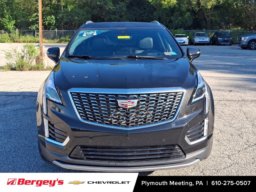 Certified 2024 Cadillac XT5 Premium Luxury w/ Technology Package AWD/4WD image 3