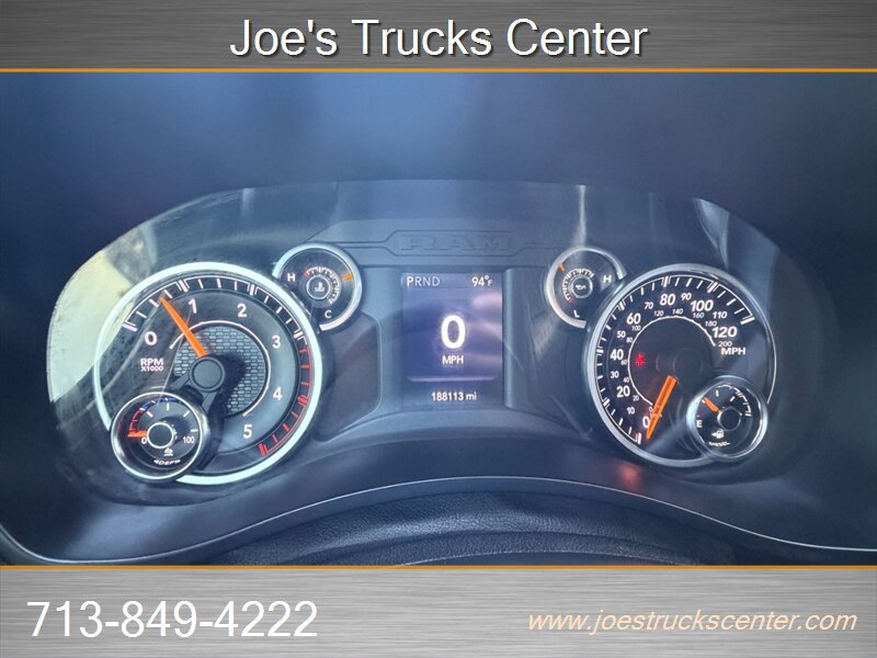 Used 2019 RAM 3500 Tradesman w/ Chrome Appearance Group RWD image 35