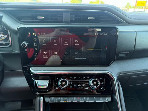 New 2025 GMC Sierra 2500 Denali w/ Denali Reserve Package image 26