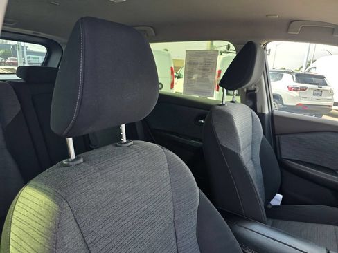Used 2023 Nissan Rogue SV FWD image 19