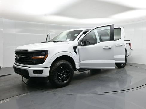 New 2026 Ford F150 XLT w/ Equipment Group 302A MID AWD/4WD image 28