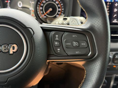 Used 2024 Jeep Wrangler Unlimited Rubicon 392 AWD/4WD image 22