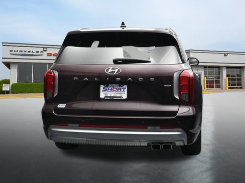 Used 2024 Hyundai Palisade Calligraphy AWD/4WD image 4