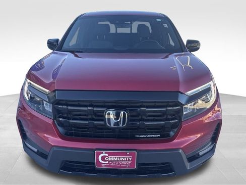 Certified 2025 Honda Ridgeline Black Edition image 12