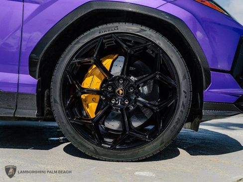 Used 2023 Lamborghini Urus Performante AWD/4WD image 42