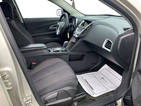 Used 2013 Chevrolet Equinox LT w/ Chrome Package image 17