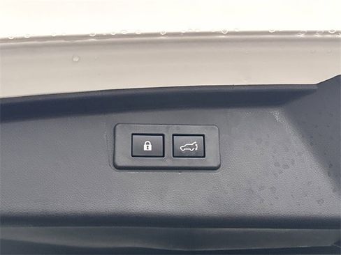 Used 2025 Subaru Outback Onyx Edition w/ Popular Package #2 image 16